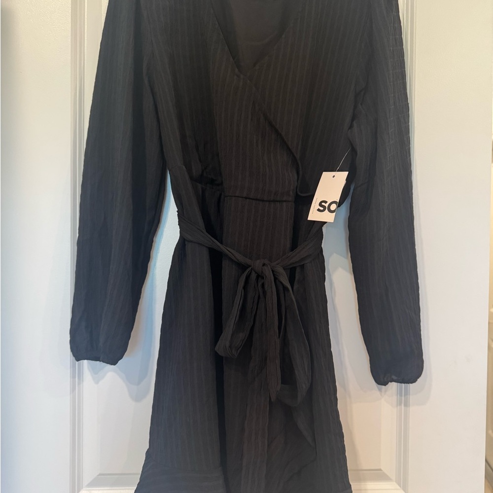 Elegant Black Midi Dress